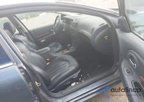 2002 Chrysler Concorde Limited from USA, damaged, VIN 2C3AD56G22H312575